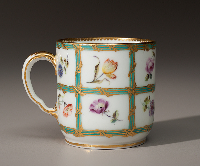 Covered Cup and Saucer Slider Image 4