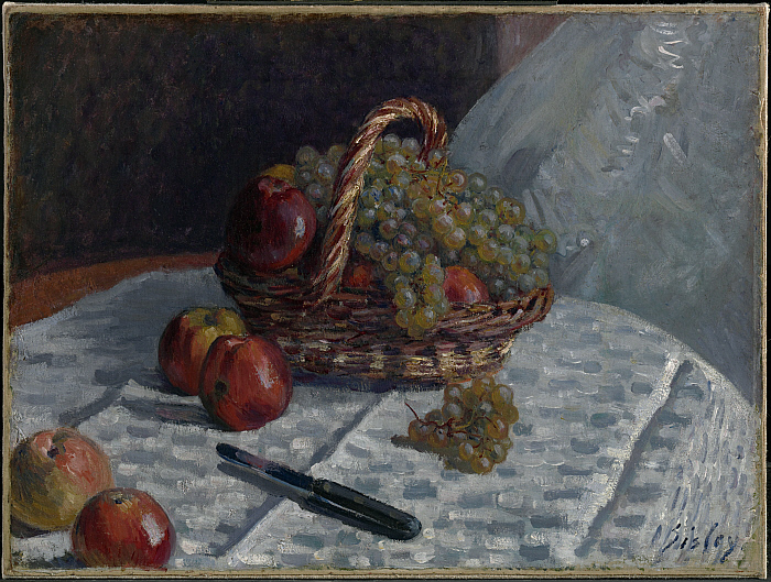Apples and Grapes in a Basket Slider Image 1