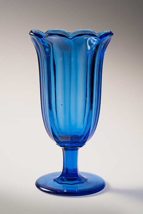 Vase Slider Image 1