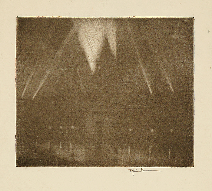 St. Paul's in Wartime: The Searchlights