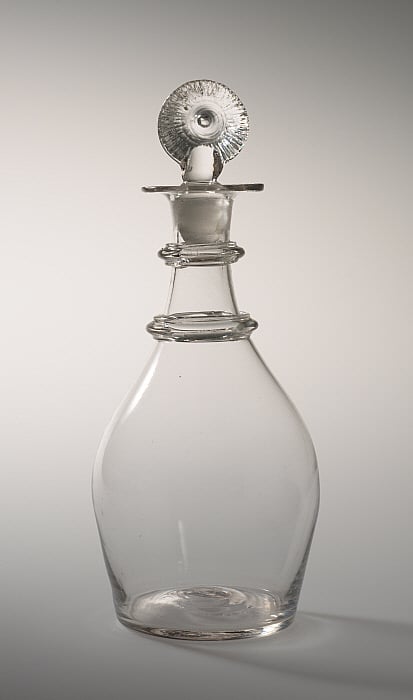 Decanter Slider Image 1