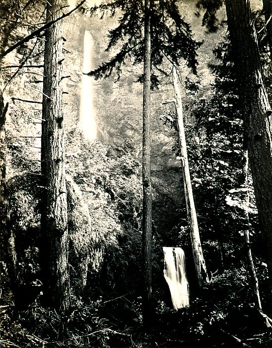 Multnomah Falls Cascades, Columbia River