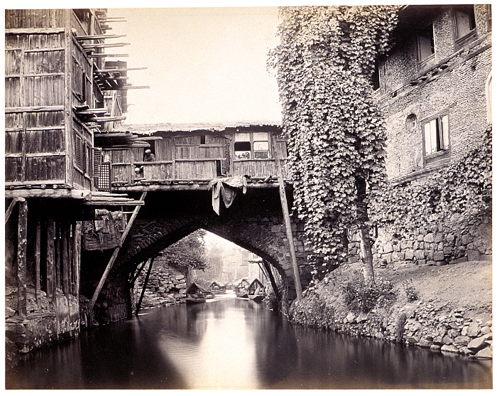 On the Marqual Canal, Kashmir