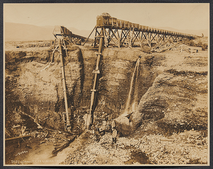 Hydraulic Lift at Glacier Creek