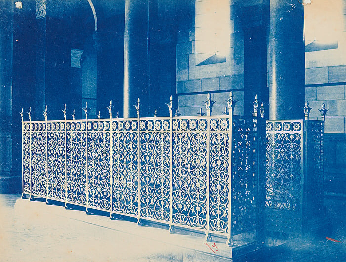 Ornate Railing Slider Image 1