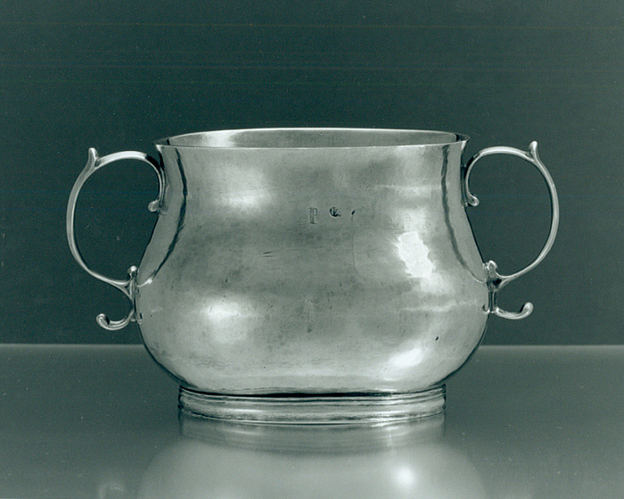 Caudle Cup Slider Image 1