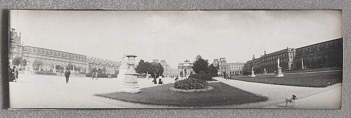 View of the Arc de Triomphe du Carrousel facing the Louvre Slider Image 1