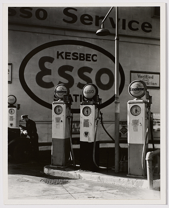 Gasoline Station, Tenth Avenue and 29th Street, New York