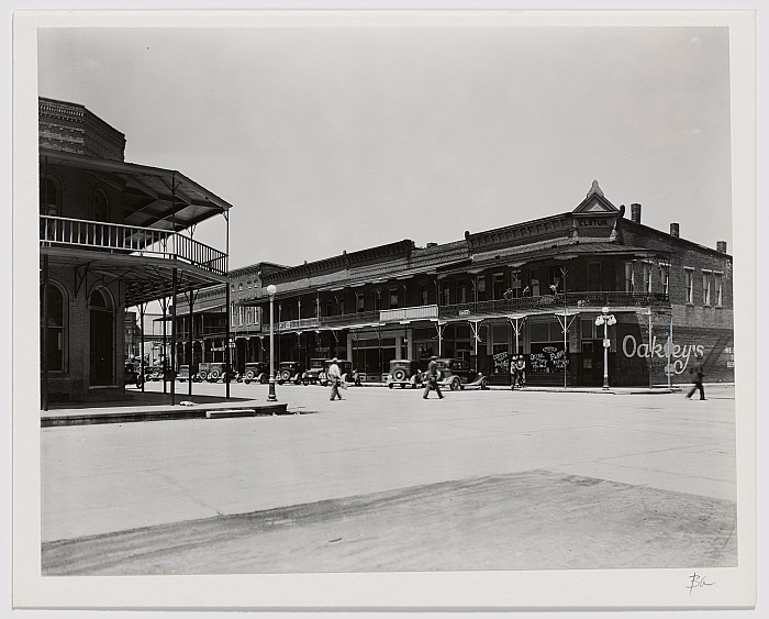 Main Street, Greenup, IL
