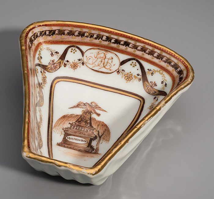 Shell Shaped Sweet Meat Dish from the George Washington Memorial Service Slider Image 1