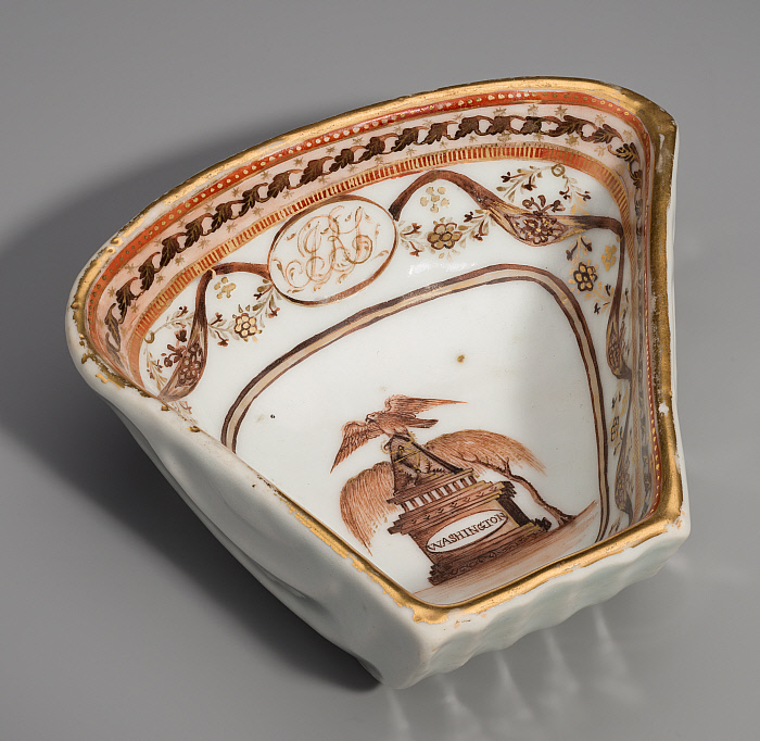 Shell Shaped Sweet Meat Dish from the George Washington Memorial Service Slider Image 1