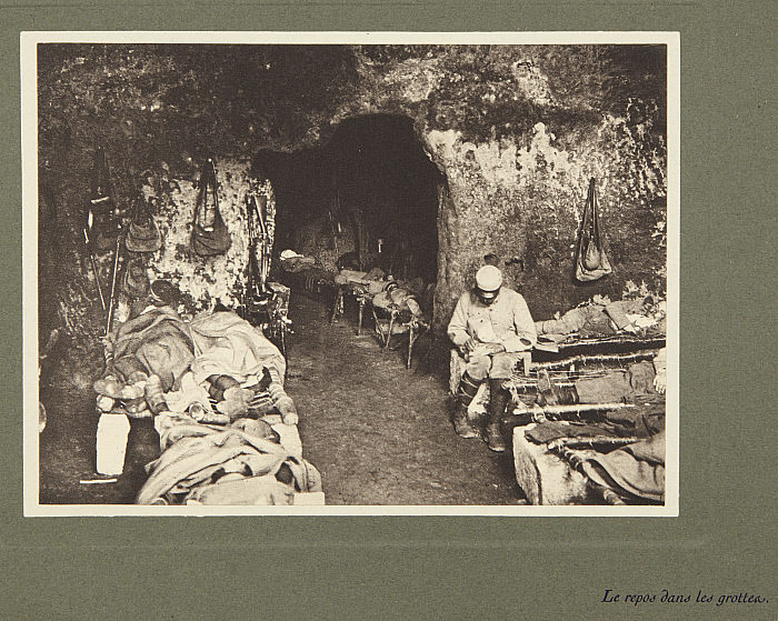 Documents from the Photographic Section of the French Army: 1914-16, Album I Slider Image 15