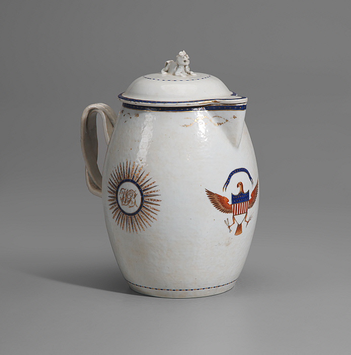 Cider Jug with Lid Slider Image 1