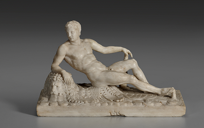 Hercules Resting Slider Image 1