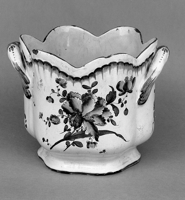 Faience Cachepot