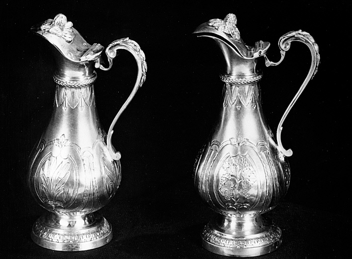 Pair Jugs and Covers