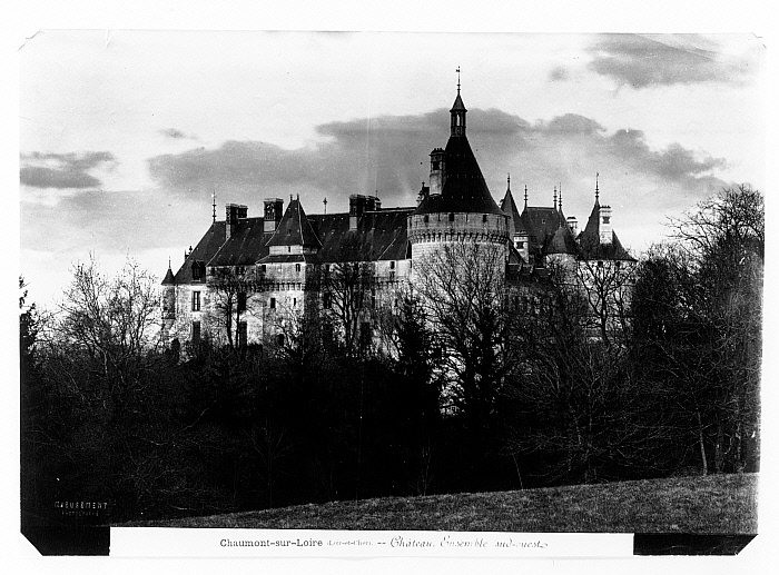 Chamont-sur-Loire (Loir-et-Cher): Château Ensemble, Southwest