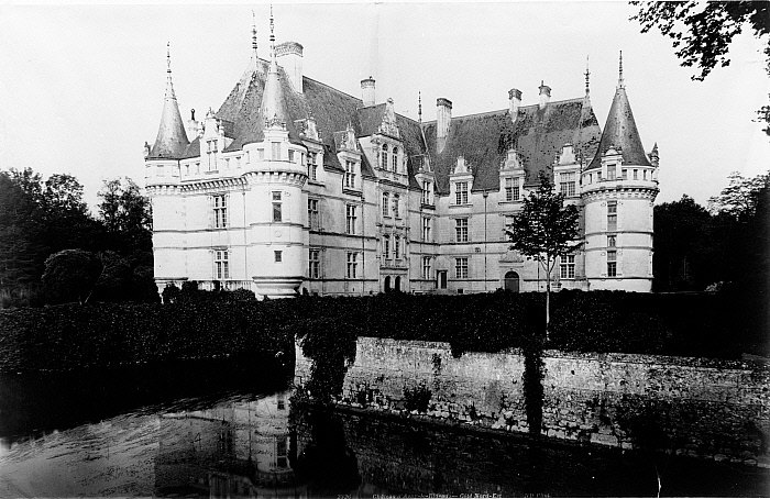Château d'Azay-le-Rideau: Northeast Side