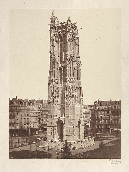 Tour Saint- Jacques Slider Image 1