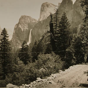 Panorama of Yosemite Valley from Stage Road