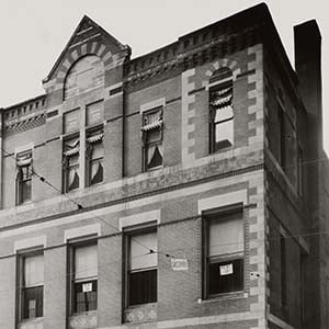 Untitled [Phoenix Insurance Building, Hartford, CT]