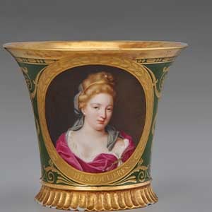 Cup (tasse Jasmin à pied cannelé, 1st size) with portrait of Antoinette du Ligier de la Garde Deshoulières (1638-1694)