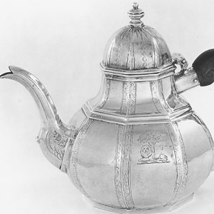 Teapot (redecorated)